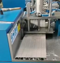 鋁型材下料機的鋸切速度與什么有關(guān)系？