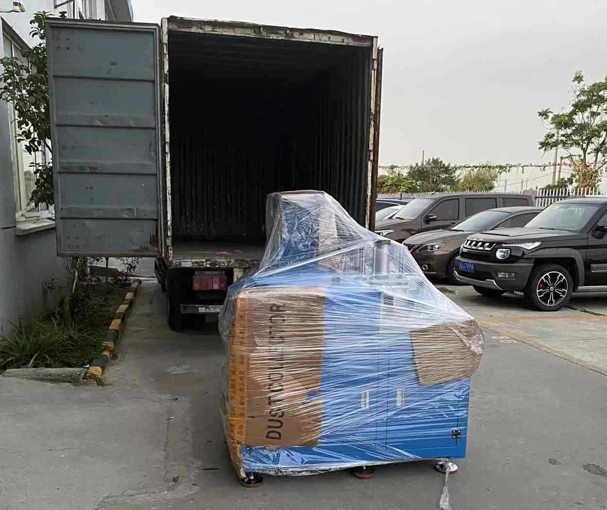 SDY-Q450自動型材切割機設(shè)備發(fā)貨圖